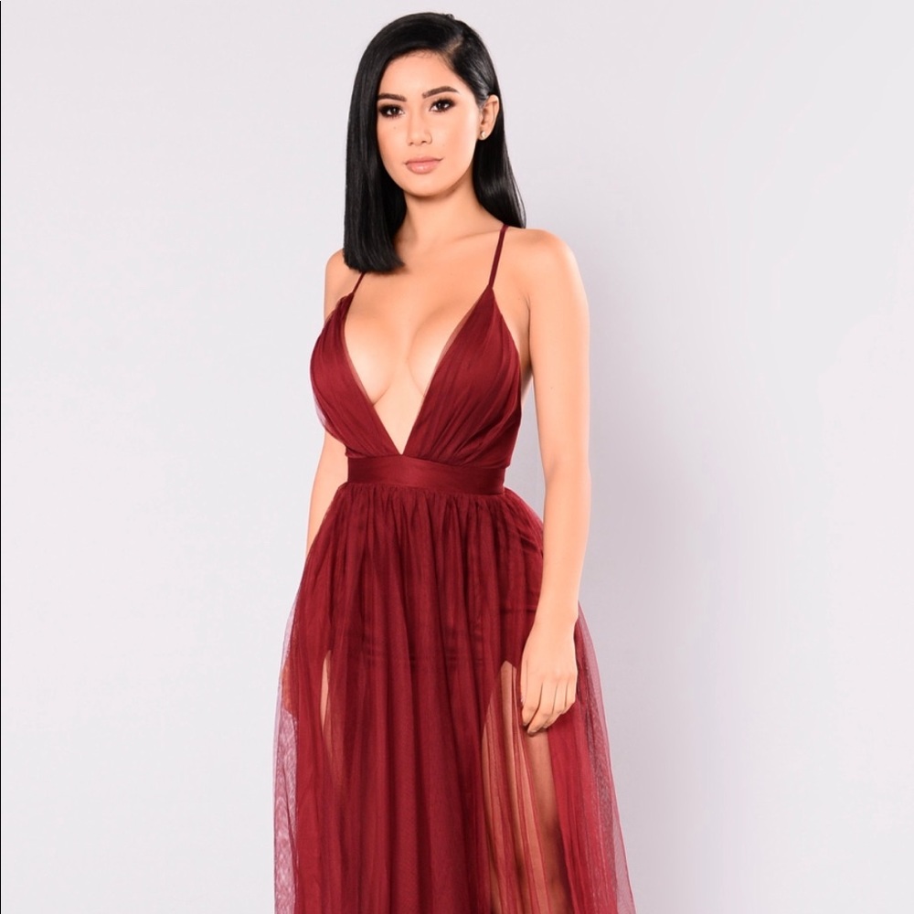Fashion Nova On the Runway Maxi Dress